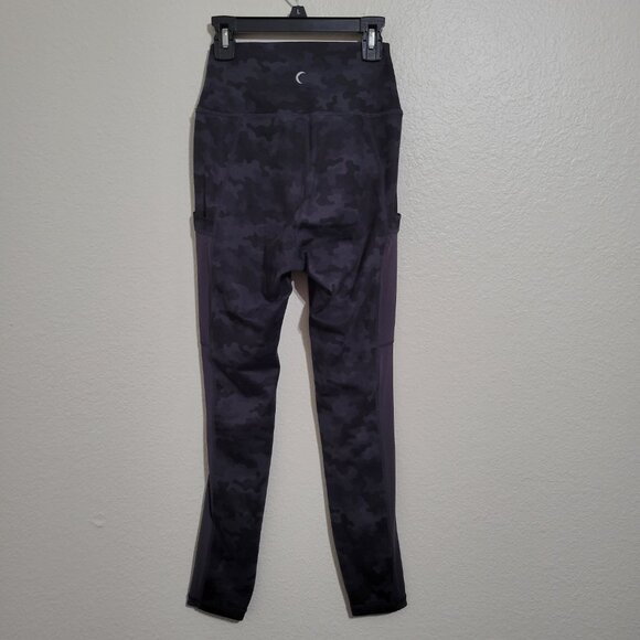 Zyia Charcoal Grey Camo Mesh Active Leggings Size Medium 6-8 - Picture 4 of 6